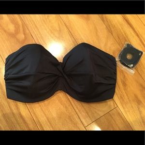 Bandeau style underwire bathing suit top